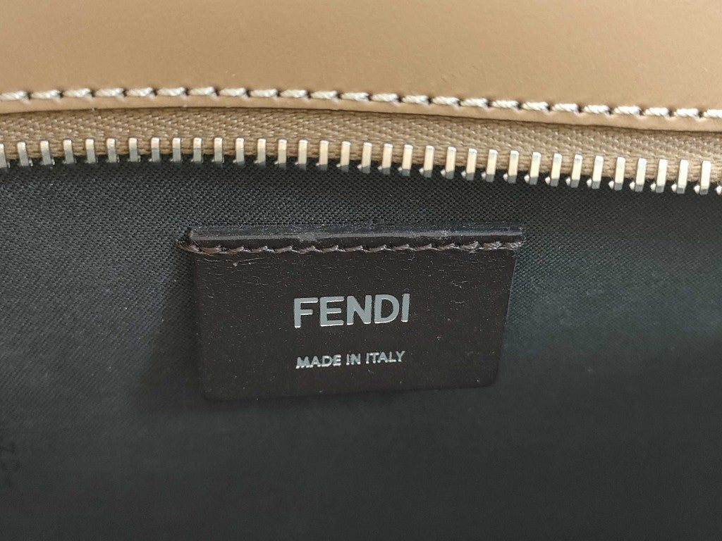 FENDI フェンディ クラッチバッグ ズッカ 7N0145 ブラウン PVC レザー メンズ シルバー金具 美品