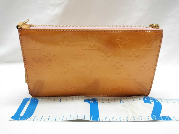 LOUIS VUITTON ルイヴィトン ポーチ レキシントン M91057 マシュマロピンク モノグラムヴェルニ レディース ゴールド金具