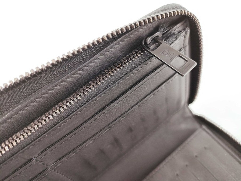 LOUIS VUITTON ルイヴィトン 長財布 アエログラム ジッピーウォレット ヴェルティカル M81743 ブラック系 レザー メンズ ラウンドファスナー シルバー金具 美品