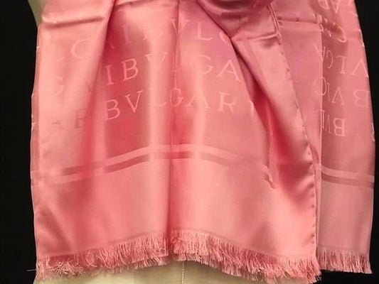BVLGARI ブルガリ ストール ロゴマニア ピンク系 シルク100％ レディース フリンジ スカーフ マフラー 超美品