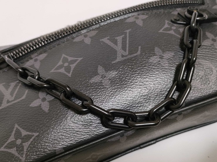 LOUIS VUITTON ルイヴィトン クラッチバッグ モノグラム エクリプス ポシェット ヴォルガ M68321 ブラック×グレー系 PVC レザー メンズ リストレット セカンドバッグ