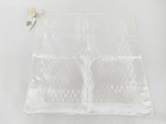 HERMES エルメス ハンカチーフ POCHETTE FACONNEE H GRAND H ポシェット ファソネH グランH 050575T Blanc（ホワイト）系 シルク100％ レディース ポケットチーフ スカーフ 新品未使用展示品