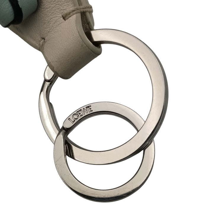 LOEWE ロエベ バッグチャーム CROSS BRAIDED KEY RING C621231X04 ホワイト ライトブルー系 レザー ユニセックス キーホルダー キーリング シルバー金具 美品