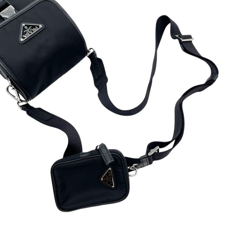 PRADA プラダ ショルダーバッグ Re-Nylon トライアングルロゴ 2VD043 ブラック系 ナイロン ユニセックス シルバー金具 美品