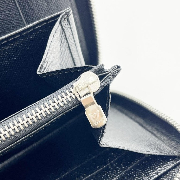 LOUIS VUITTON ルイヴィトン 長財布 ジッピー オーガナイザー M60632 ノワール(ブラック）系 エピ メンズ ラウンドファスナー シルバー金具 美品