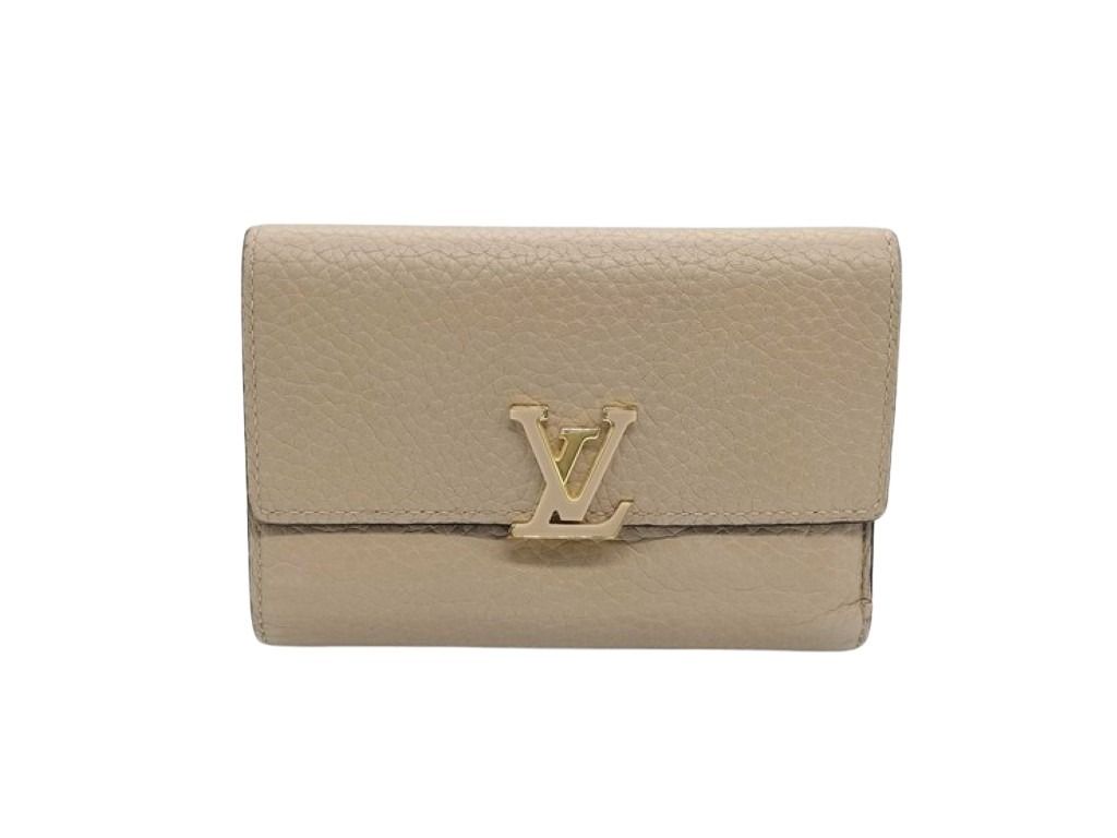 LOUIS VUITTON ルイヴィトン 三つ折り財布 ポルトフォイユ・カプシーヌ コンパクト M62159 ガレ(ベージュ)系 トリヨンレザー レディース ゴールド金具 美品