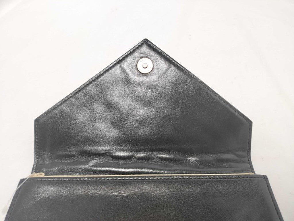 Yves Saint Laurent イヴサンローラン クラッチバッグ Vステッチ ブラック系 レザー ユニセックス 美品