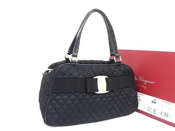 Salvatore Ferragamo フェラガモ ハンドバッグ ヴァラリボン 21 D919 ブラック系 ナイロン レディース シルバー金具 美品