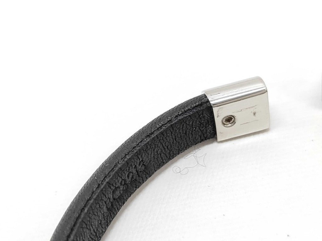 LOUIS VUITTON ルイヴィトン ブレスレット ブレスレット クリップ イット M8119 ブラック系 レザー ユニセックス シルバー金具 美品