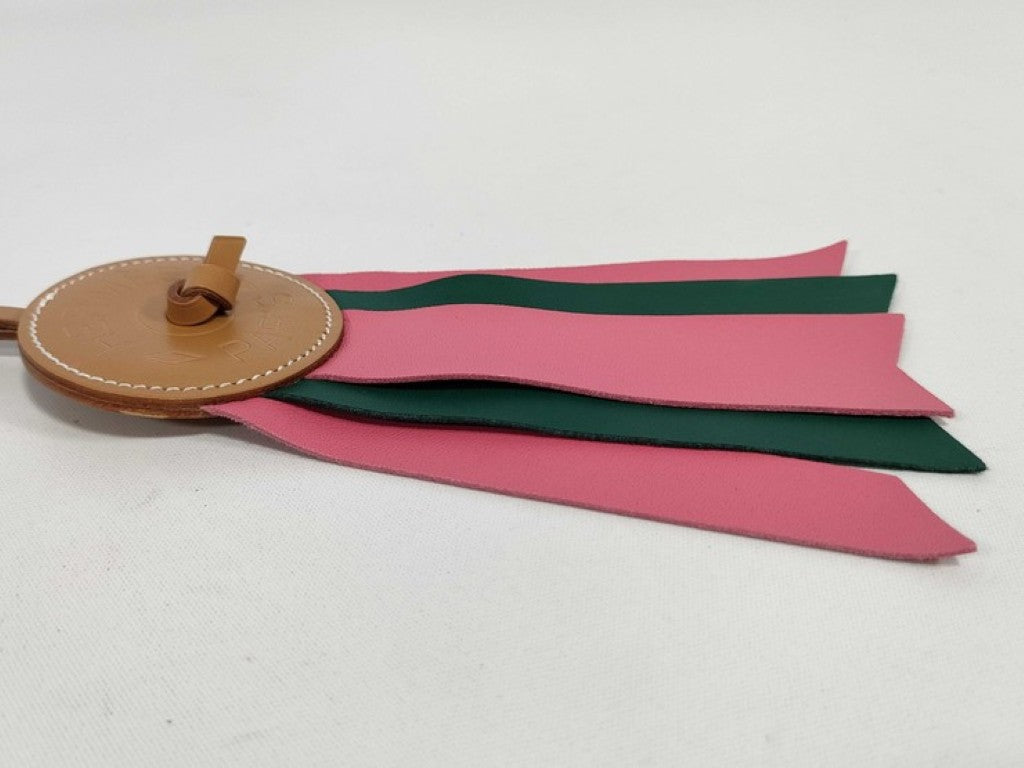 HERMES エルメス バッグチャーム パドックフロット ナチュラルサブレ/ローズアザレ/マラカイト系 ヴァッシュハンター レザー レディース 新品未使用展示品