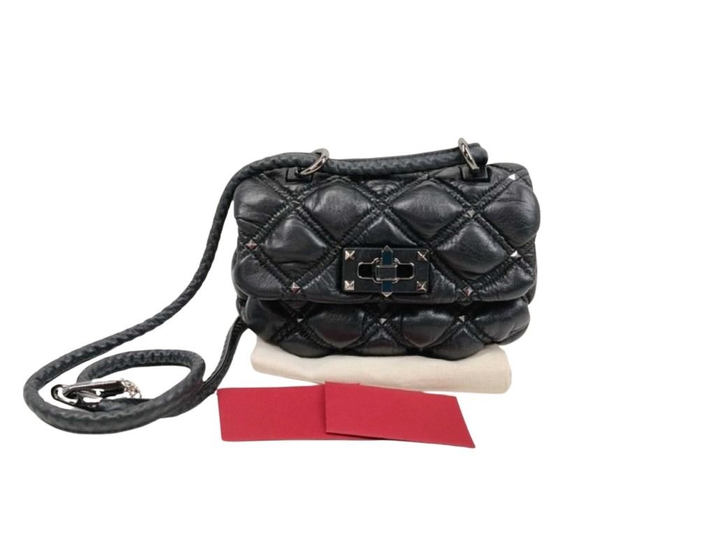Valentino Garavani ヴァレンチノガラヴァーニ ショルダーバッグ スパイクミー WW9B0H79EFZ ブラック系 レザー レディース ロックスタッズ 超美品
