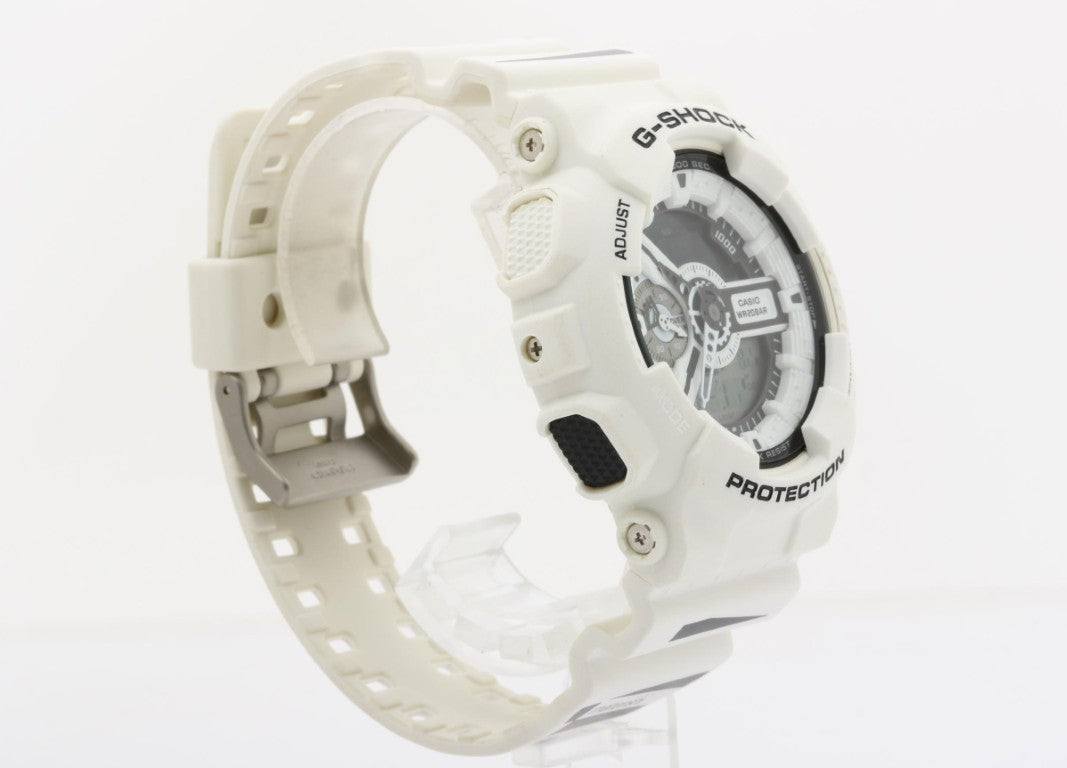 CASIO カシオ 時計 G-SHOCK マハリシコラボ GA-110MH-7AJR ホワイト シルバー系 樹脂 メンズ アナデジ 美品