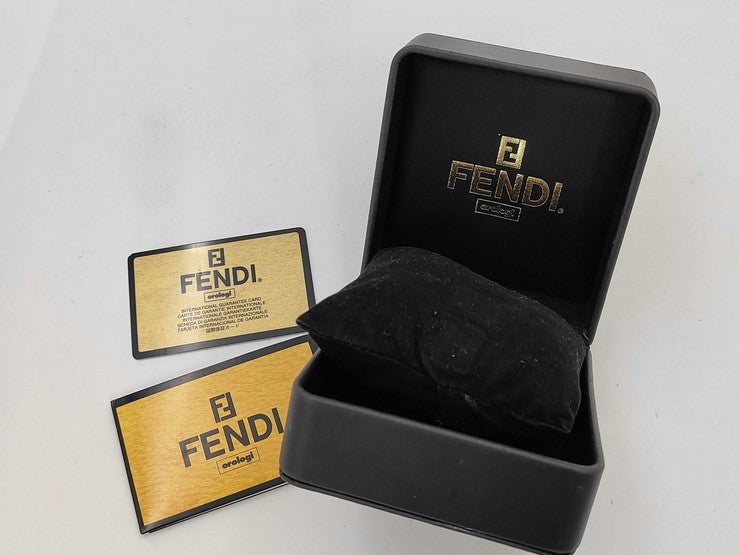 FENDI フェンディ 腕時計 ブースラ 8010L レッド ブラック系 ステンレス ラバー レディース クォーツ 美品