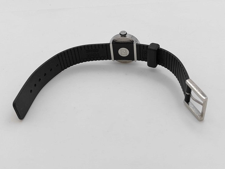 FENDI フェンディ 腕時計 ブースラ 8010L レッド ブラック系 ステンレス ラバー レディース クォーツ 美品