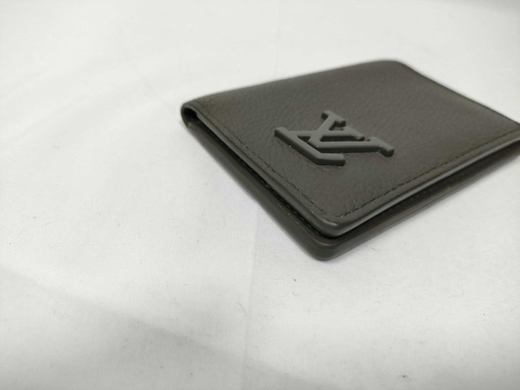 LOUIS VUITTON ルイヴィトン カードケース アエログラム オーガナイザードゥポッシュ M82277 カーキ系 レザー メンズ パスケース 名刺入れ 美品