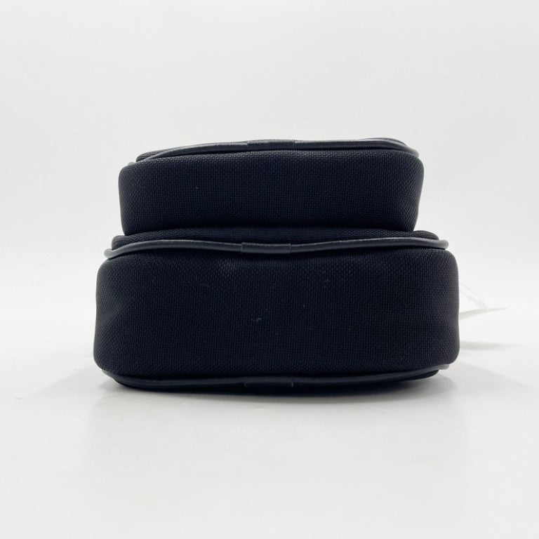 MONCLER モンクレール ショルダーバッグ YEHOR クロスボディバッグ ブラック系 ナイロンキャンバス ユニセックス 美品