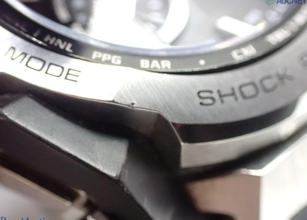 CASIO カシオ 時計 G-SHOCK MT-G MTG-B4000 Series MTG-B4000D-1AJF ブラック シルバー系 カーボンファイバー強化樹脂／ステンレススチール レイヤーコンポジットバンド メンズ アナログ 美品