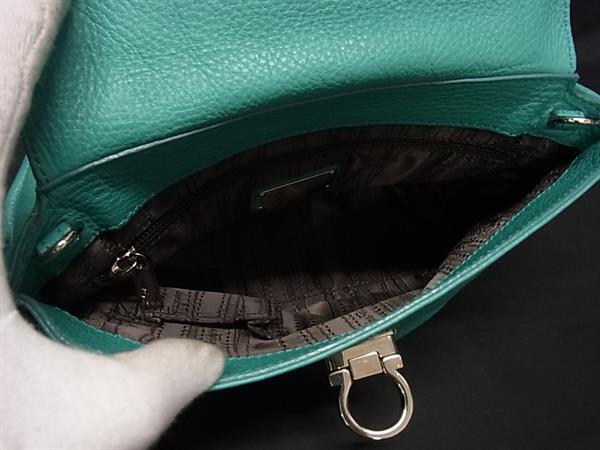 Salvatore Ferragamo フェラガモ ハンドバッグ ガンチーニ ソフィア BW21 B356 グリーン系 レザー レディース 2WAY シルバー金具