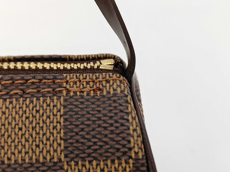 LOUIS VUITTON ルイヴィトン ポーチ パピヨン30用ポーチ エベヌ（ブラウン）系 ダミエ レディース ゴールド金具 美品
