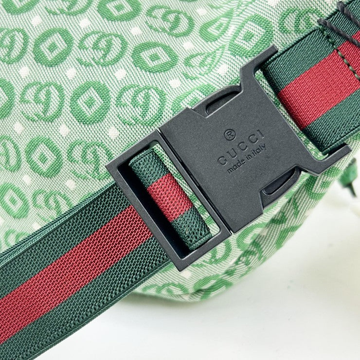 GUCCI グッチ ウエストバッグ チルドレンズ 502095 グリーン系 キャンバス ユニセックス スター 星 GGロゴ 超美品