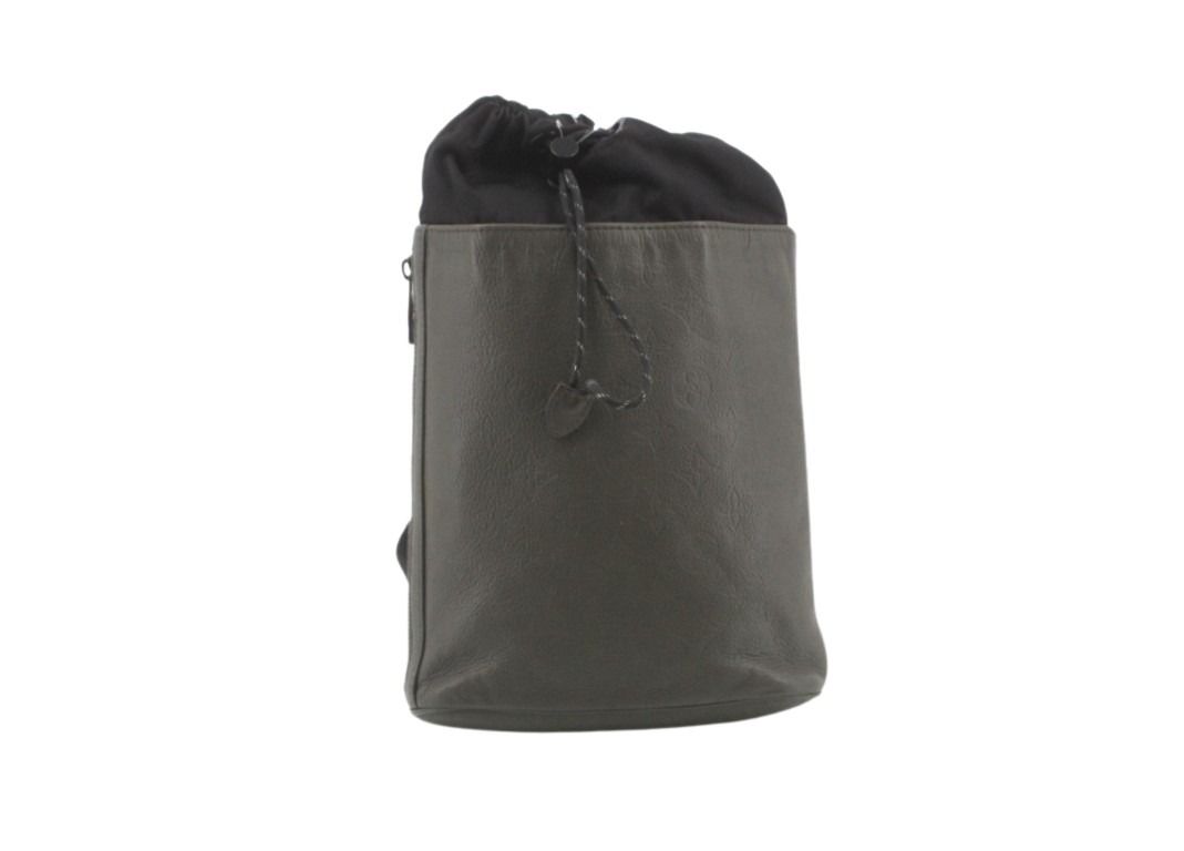 LOUIS VUITTON ルイヴィトン ショルダーバッグ チョーク スリングバッグ M44634 カーキ系 モノグラムシャドウ メンズ 美品