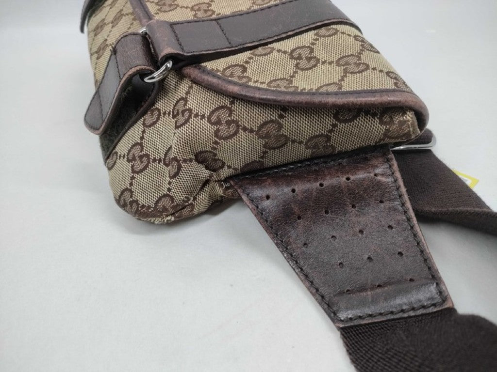 GUCCI グッチ ボディバッグ GGキャンバス 145851 ブラウン ベージュ系 キャンバス レザー ユニセックス ウエストバッグ 美品