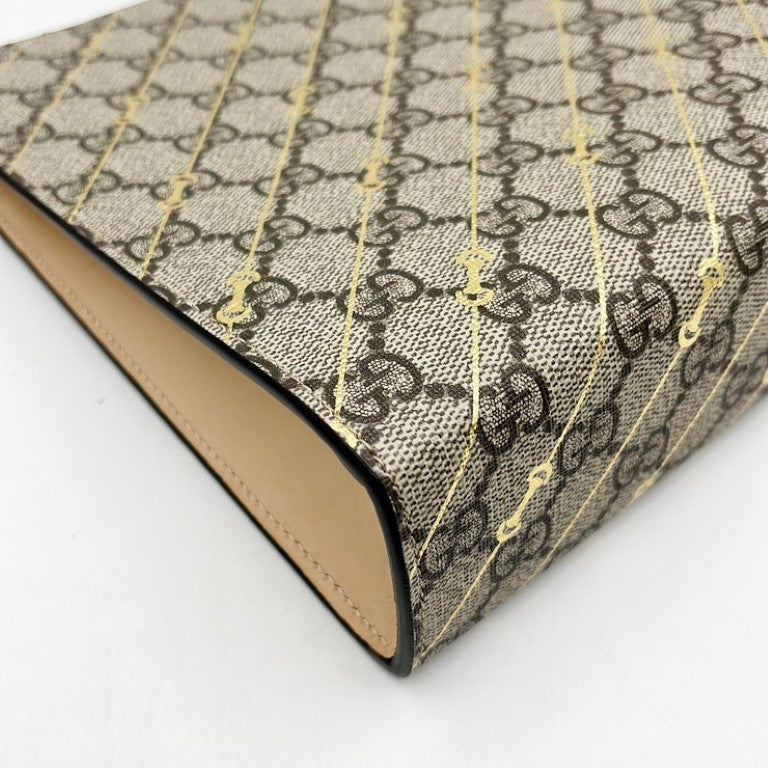 GUCCI グッチ クラッチバッグ GGスプリーム 774345 ゴールド×ベージュ系 PVC×レザー ユニセックス ゴールド金具 超美品