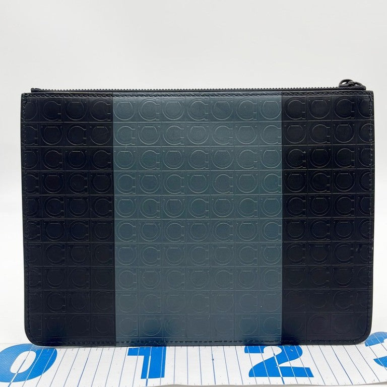 Salvatore Ferragamo フェラガモ クラッチバッグ ガンチーニ GG-24 A253 ブラック×グレー系 レザー メンズ 美品