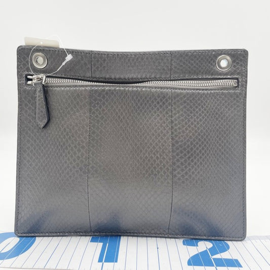 FENDI フェンディ クラッチバッグ ズッカ 7AR985 グレー系 ブラック PVC × レザー ユニセックス シルバー金具 超美品
