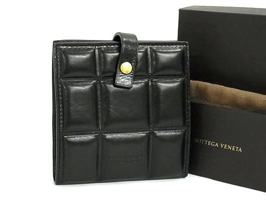 BOTTEGA VENETA ボッテガヴェネタ 二つ折り財布 パテッド 二つ折り ウォレット ブラック系 レザー レディース 超美品