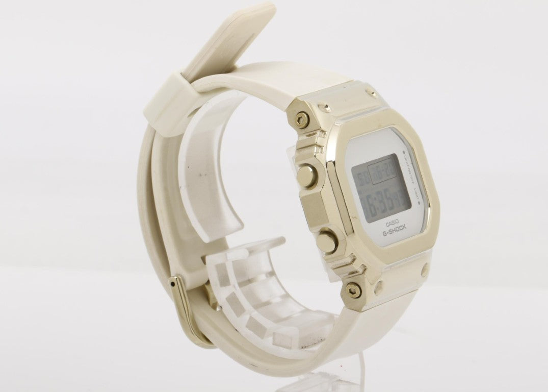 CASIO カシオ 時計 G-SHOCK DIGITAL WOMEN GM-S5600G-7JF ホワイト ゴールド系 樹脂／ステンレススチール レディース デジタル 美品