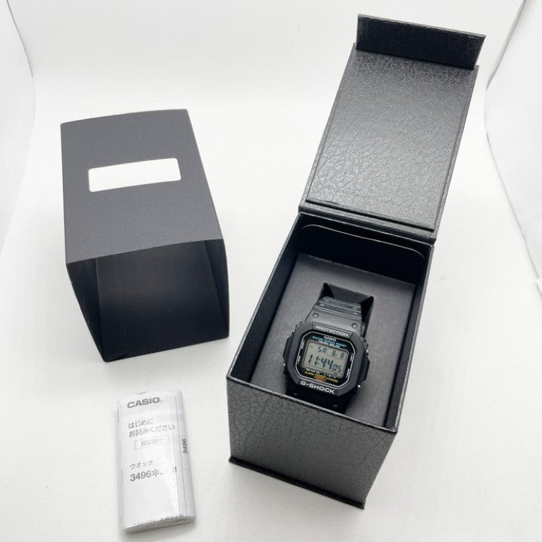 CASIO カシオ 時計 G-SHOCK DIGITAL 5600 SERIES G-5600UE-1JF ブラック系 樹脂 樹脂バンド メンズ デジタル 美品