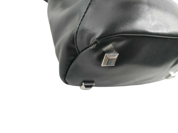 MM6 Maison Margiela メゾン マルジェラ ハンドバッグ ジャパニーズ クロスボディバッグ S54WD0106 ブラック系 レザー レディース シルバー金具 2WAY ショルダーバッグ 美品