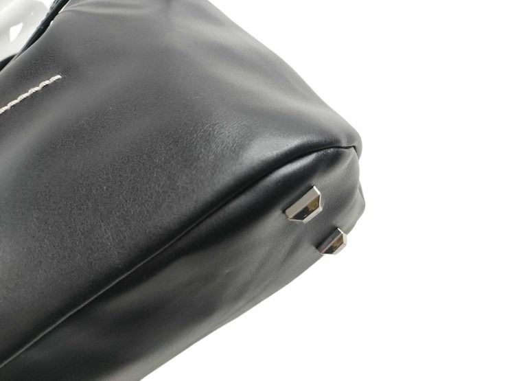 MM6 Maison Margiela メゾン マルジェラ ハンドバッグ ジャパニーズ クロスボディバッグ S54WD0106 ブラック系 レザー レディース シルバー金具 2WAY ショルダーバッグ 美品