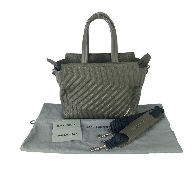 BALENCIAGA バレンシアガ ハンドバッグ カージップイーストウエスト 715048 カーキ系 レザー レディース 2WAY ショルダーバッグ 美品