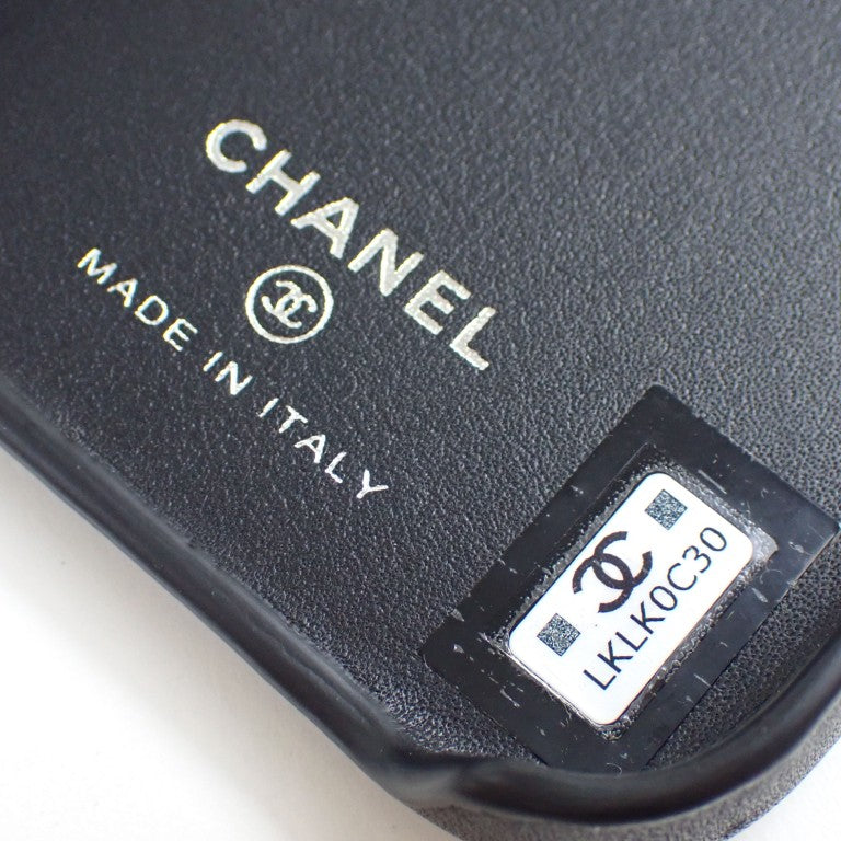 CHANEL シャネル スマートフォンケース マトラッセ iPhone15PRO用ケース AP4121 ブラック レザー ユニセックス ココマーク 美品