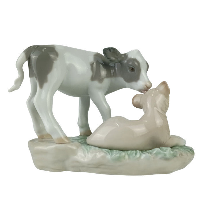 LLADRO リヤドロ 置物 平和の王国 (子牛と若獅子) 6927 マルチカラー ポーセリン ユニセックス 絶版 美品