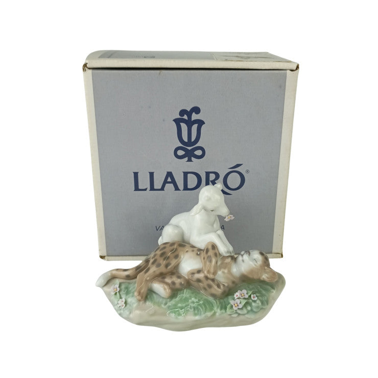 LLADRO リヤドロ 置物 平和の王国（豹と子ヤギ） 6926 マルチカラー ポーセリン ユニセックス 絶版 美品