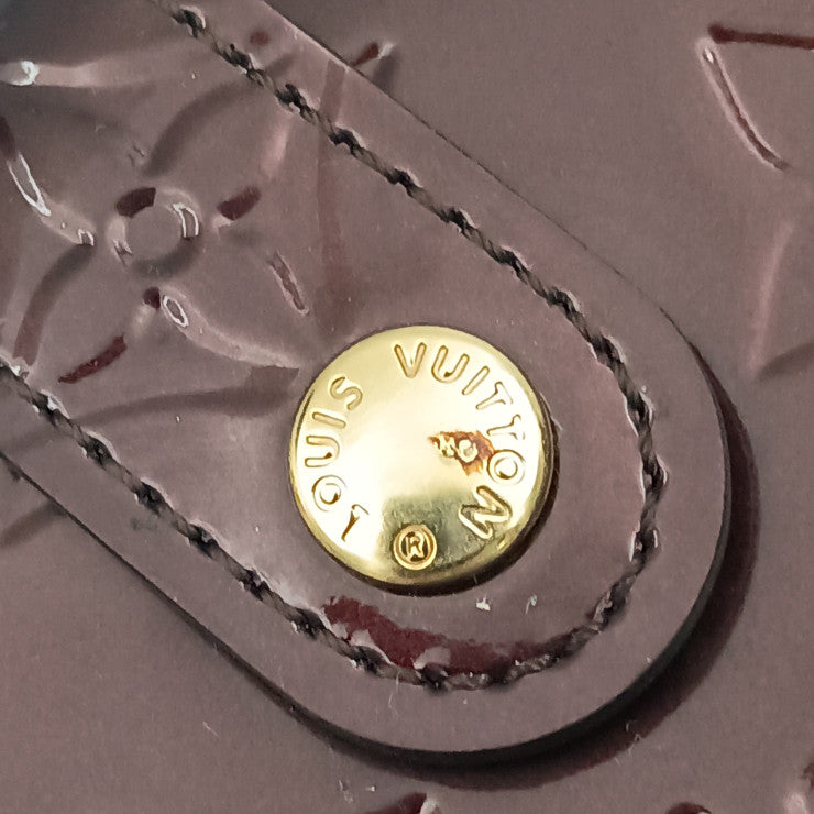 LOUIS VUITTON ルイヴィトン 二つ折り財布 モノグラム ヴェルニ ポルトフォイユ ヴィエノワ M93521 アマラント パテントレザー レディース がま口 超美品