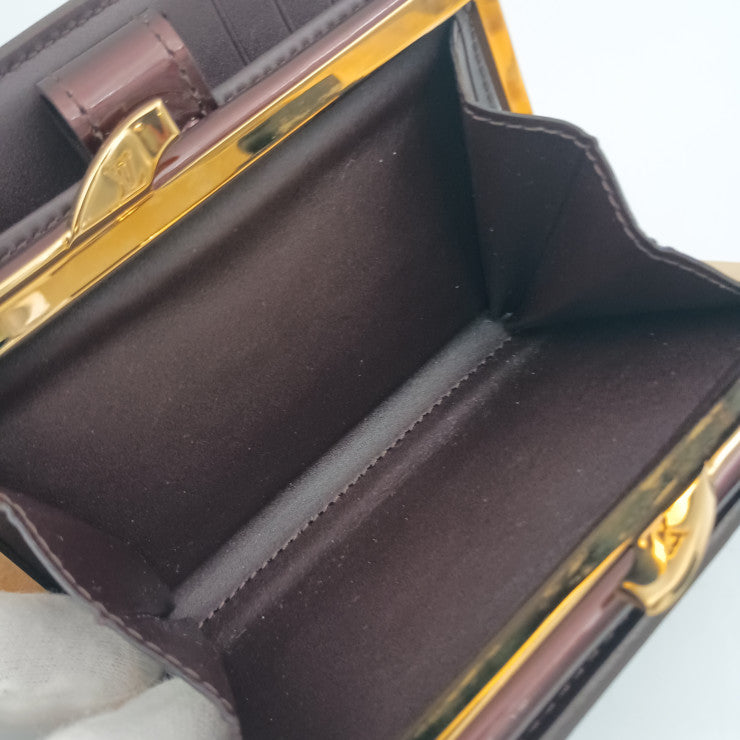 LOUIS VUITTON ルイヴィトン 二つ折り財布 モノグラム ヴェルニ ポルトフォイユ ヴィエノワ M93521 アマラント パテントレザー レディース がま口 超美品