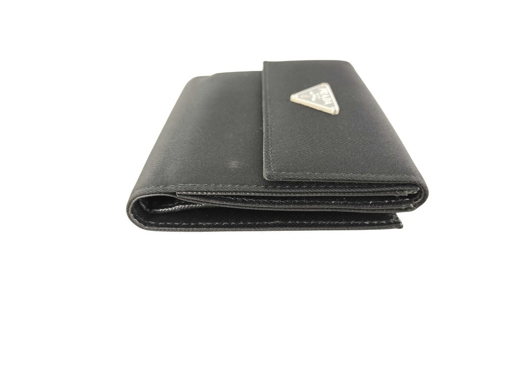 PRADA プラダ 財布 トライアングルロゴ ブラック ナイロン ユニセックス Wホック 二つ折り財布 三角ロゴマーク