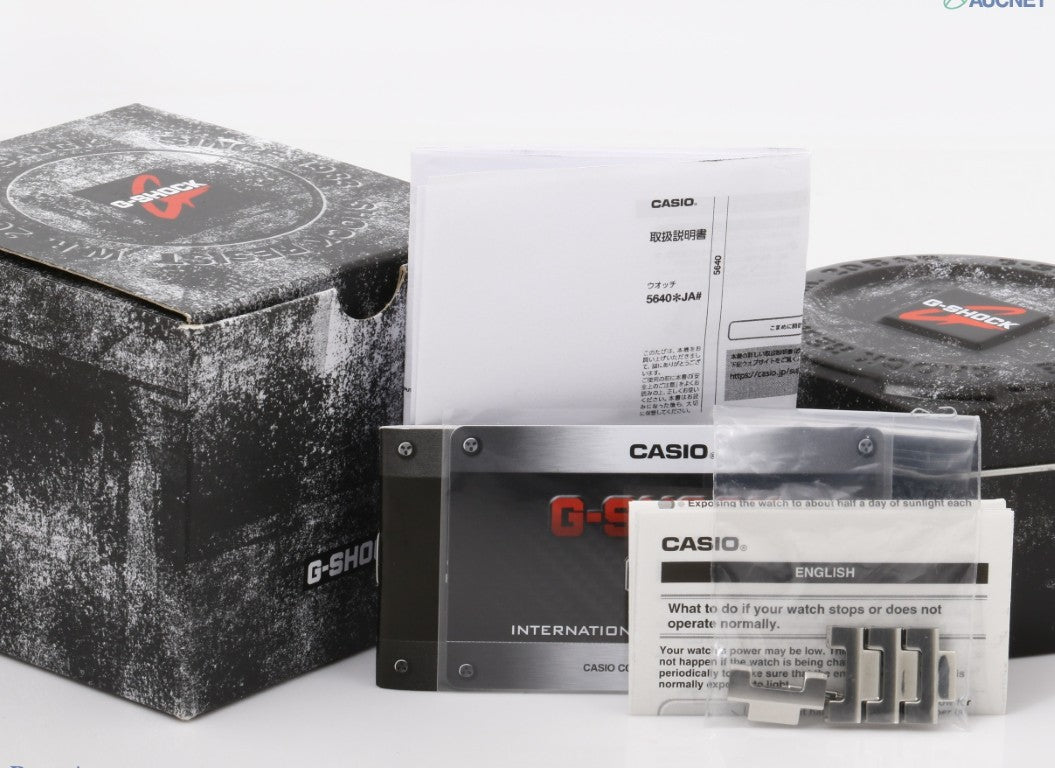CASIO カシオ 腕時計 G-SHOCK FULL METAL AW-500 SERIES AWM-500D-1A8JF グレー シルバー系 ステンレススチール メンズ アナデジ 超美品