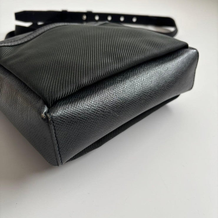 LOUIS VUITTON ルイヴィトン ショルダーバッグ サヤン M30902 アルドワーズ系 タイガ・レザー × ナイロンキャンバス メンズ
