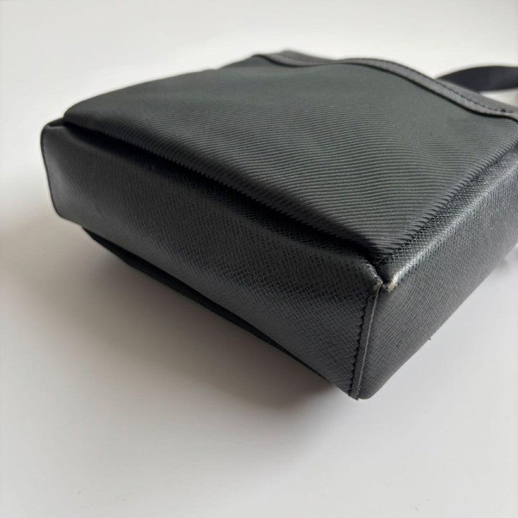 LOUIS VUITTON ルイヴィトン ショルダーバッグ サヤン M30902 アルドワーズ系 タイガ・レザー × ナイロンキャンバス メンズ