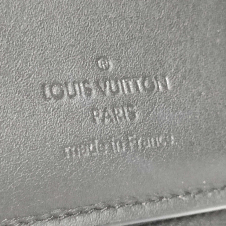 LOUIS VUITTON ルイヴィトン 三つ折り財布 ポルトフォイユ パイロット M82556 ブラツク系 トリヨンレザー メンズ コンパクトウォレット 美品