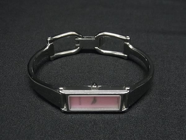 GUCCI グッチ 腕時計 バングルウォッチ 1500L シルバー ピンクシェル文字盤系 ステンレス レディース 2針 クオーツ 美品