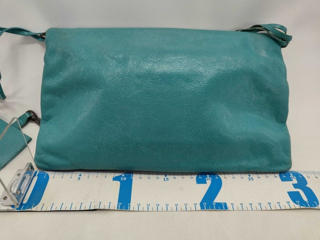 BALENCIAGA バレンシアガ ショルダーバッグ ジャイアントヒップ 319376 ターコイズブルー系 レザー レディース クラッチバッグ 美品