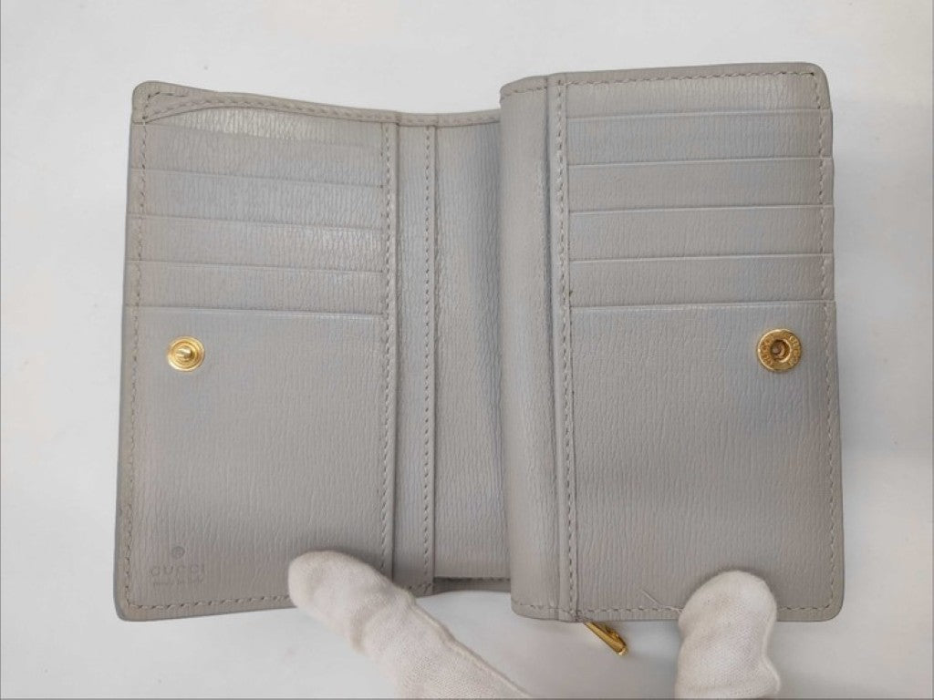 GUCCI グッチ 二つ折り財布 スクリプト 772640 グレー系 レザー レディース ロゴ L字ファスナー ゴールド金具 美品
