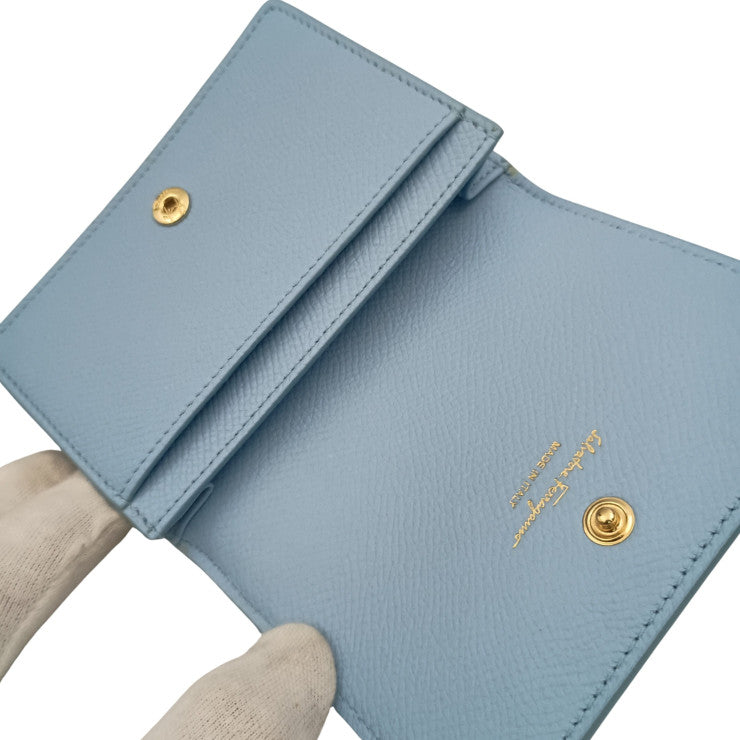 Salvatore Ferragamo フェラガモ 名刺入れ ガンチーニ カードケース IY-220371 ライトブルー系 レザー レディース ゴールド金具 新品未使用展示品