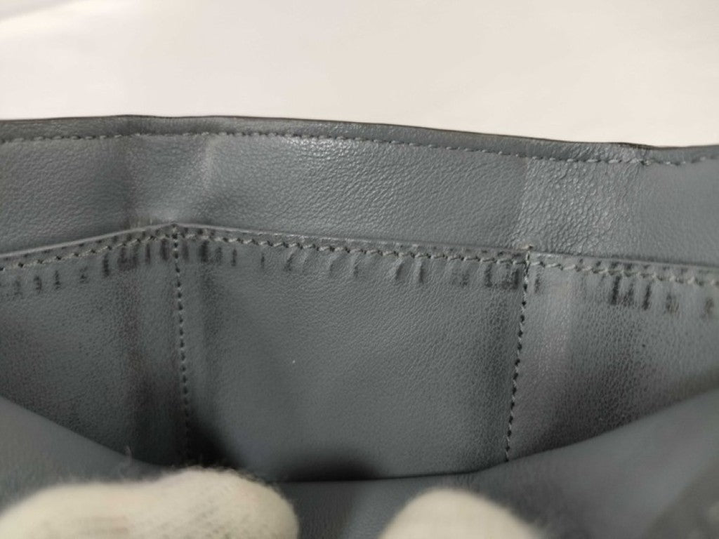 FENDI フェンディ 三つ折り財布 ピーカブー セレリア マイクロ トリフォールド ウォレット 8M0426 グレー系 レザー レディース ターンロック シルバー金具